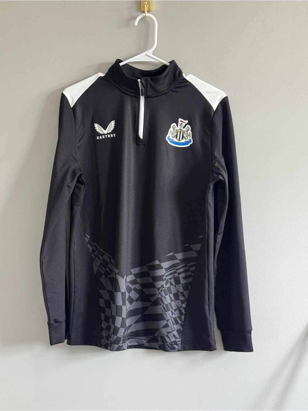 Castore Newcastle United FC 1/4 Zip Training Top Black White Size Small